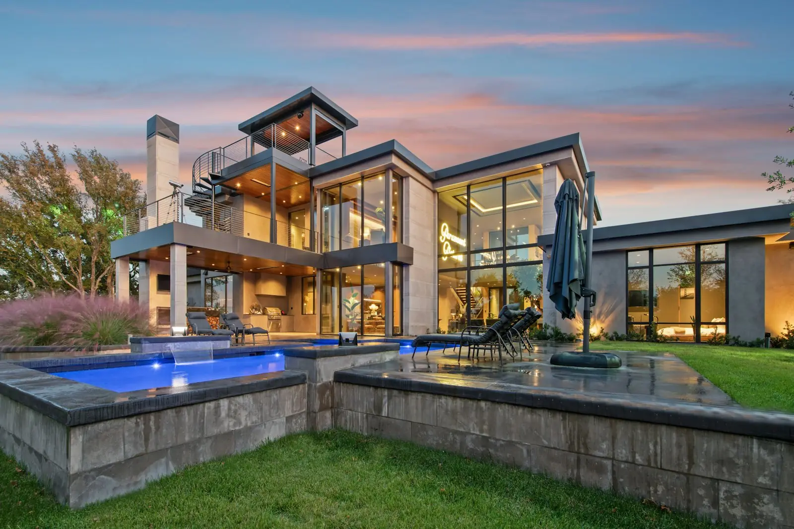 Luxury California home with lower wildfire insurance costs